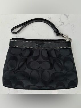 Coach Black Signature Wristlet